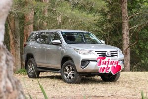 thuê xe 7 chỗ đi vĩnh cửu