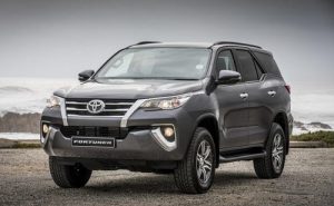 thuê xe 7 chỗ đi đà nẵng