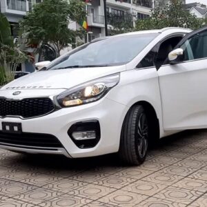 thuê xe Kia Rondo giá rẻ